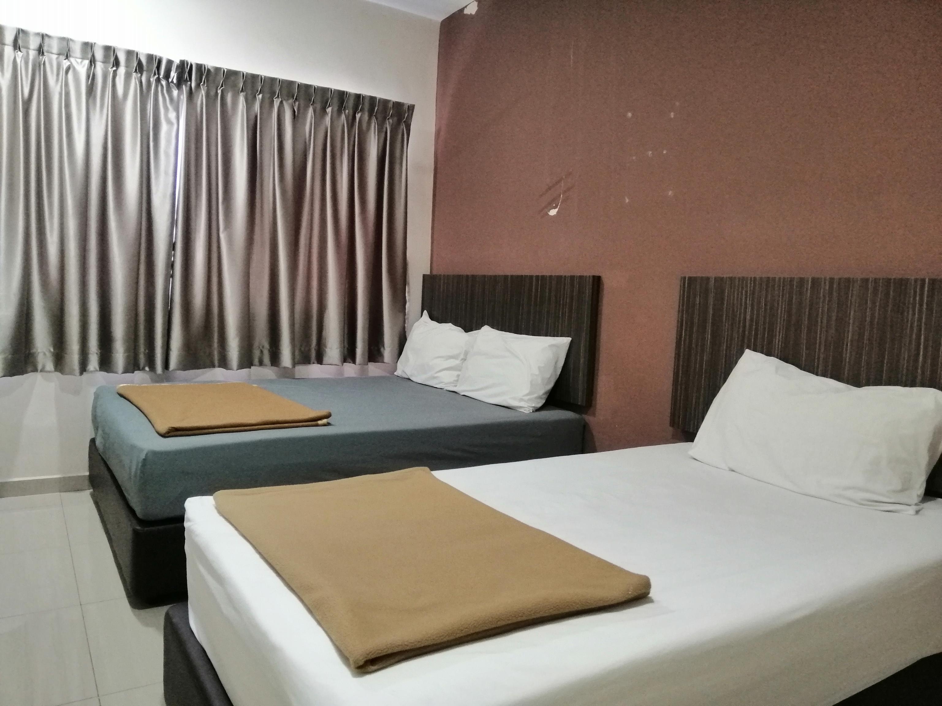 Oyo 89985 Js Hotel Johor Bahru Kültér fotó